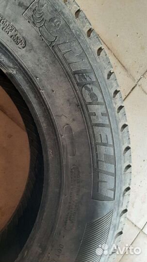 Michelin Agilis Alpin 235/65 R17