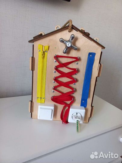 Развивающие деревянные игрушки Бизидом