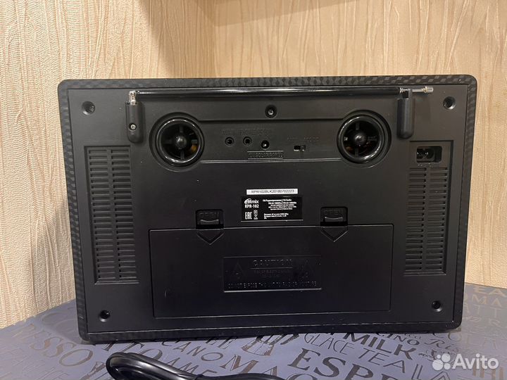 Радиоприемник Ritmix RPR-102