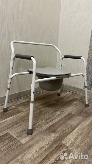 Стул для инвалидов