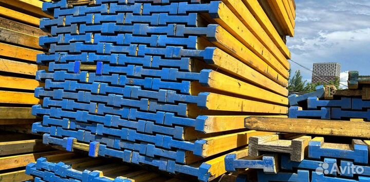 Балка для опалубки. Балка двутавровая. Балка бдк