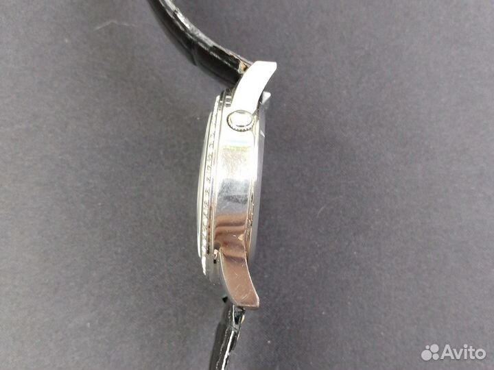 Наручные часы guess W10216L2