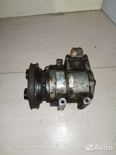 Компрессор кондиционера Kia Spectra 1.6