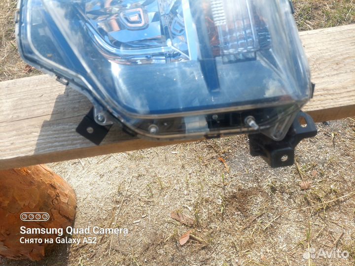 Противотуманные фара mitsubishi L200