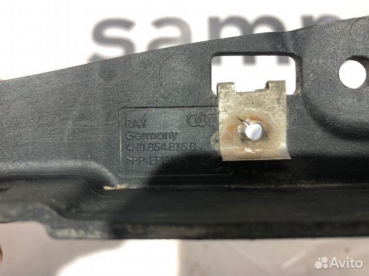 Брызговик задний левый Audi A8 D4