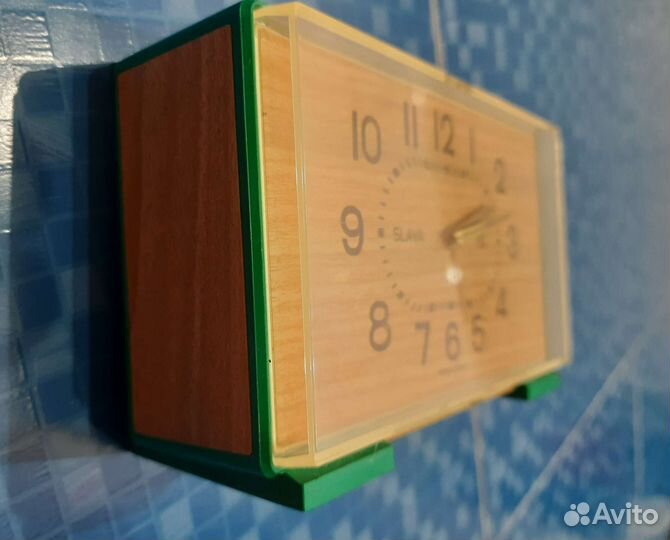 Настольные часы с будильником 'Слава' (1980)