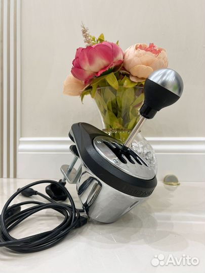 Thrustmaster shifter th8a