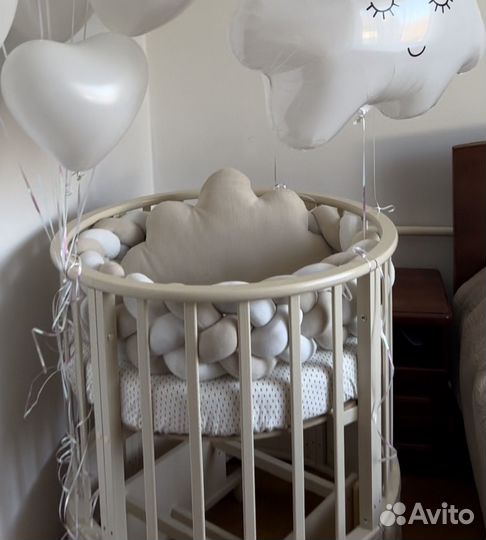 Детская кроватка с маятником круглая трансформер