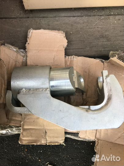 Съемник шаровых опор CH-47658