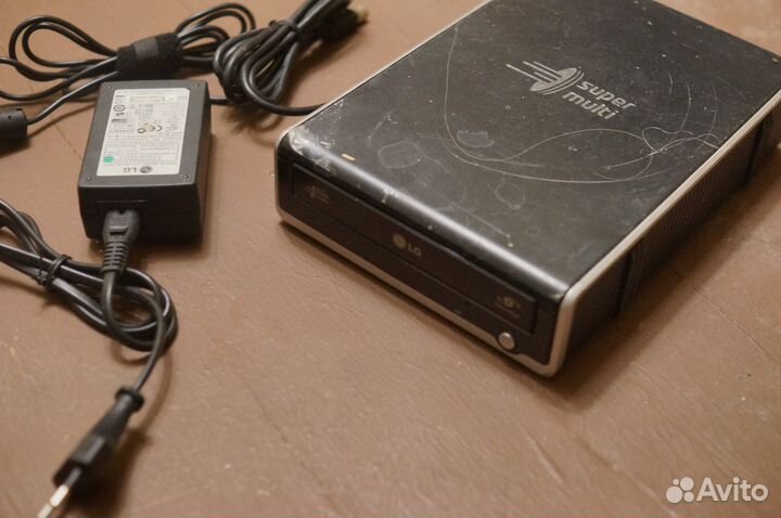 Внешний DVD-RW DL привод LG GE20NU10