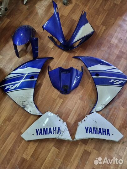Yamaha r1 2009 2010 2011 пластик