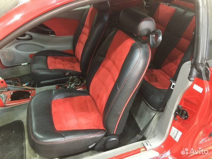 Комплект сидений Ford Mustang 94-04