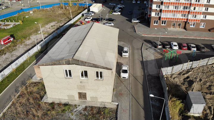 Помещение свободного назначения, 438 м²