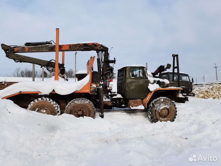 Урал 5557-10 с КМУ, 1995