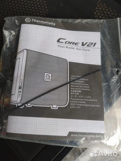 Корпус thermaitake Core V 21