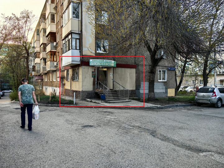 Магазин, услуги, офис на ТЦ Башкортостан, 28.2 м²