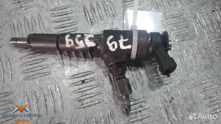 Форсунка Peugeot 206 рест. 2006 0445110135