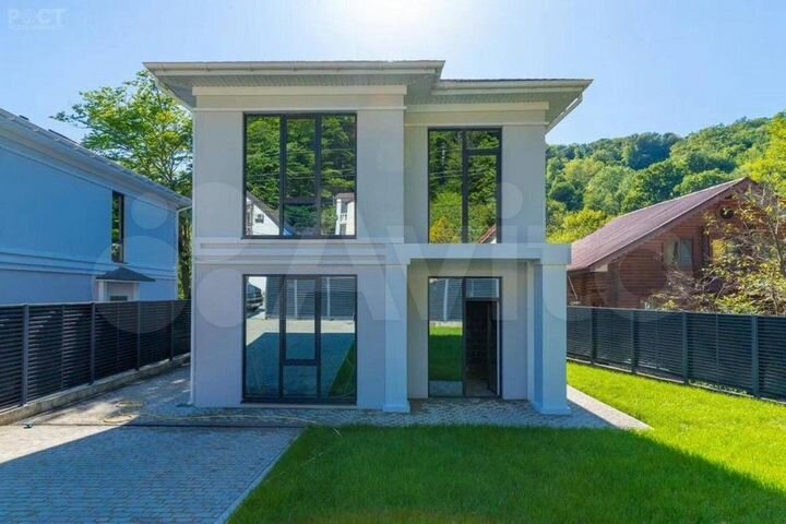 Коттедж 135 м² на участке 4,5 сот.