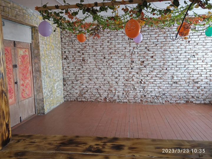 Торговая площадь, 150 м²