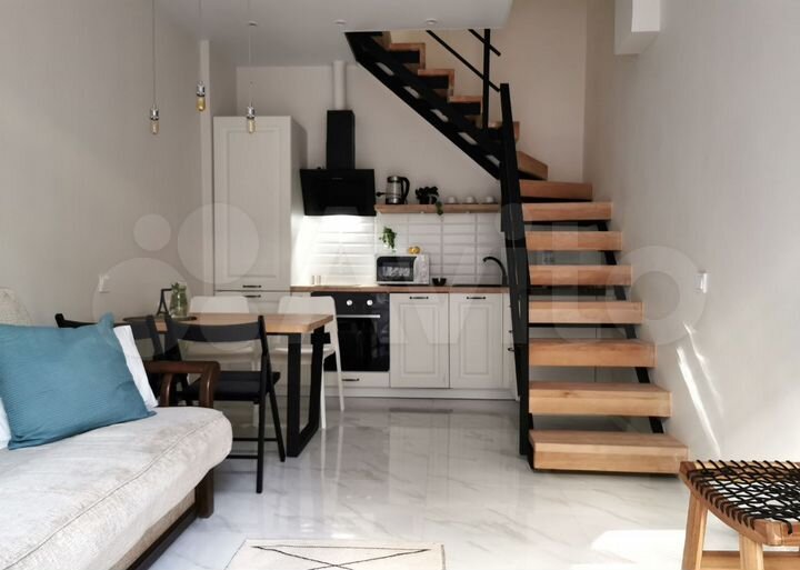 2-к. квартира, 38 м², 1/3 эт.