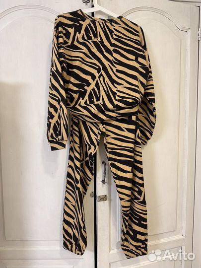 Спортивный костюм south beach