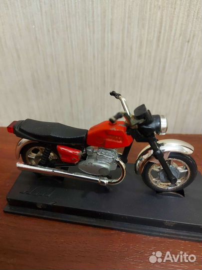 Мотоцикл модель иж