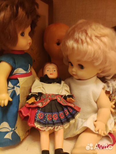 Кукла старая