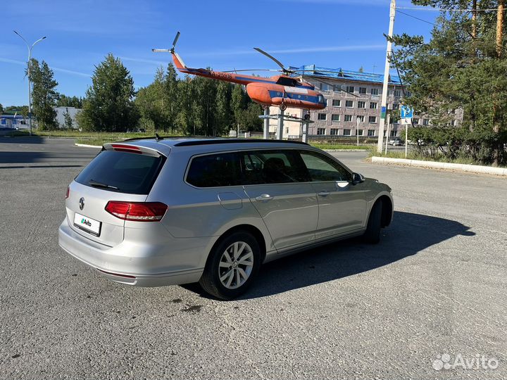 Volkswagen Passat 2.0 AMT, 2018, 208 230 км