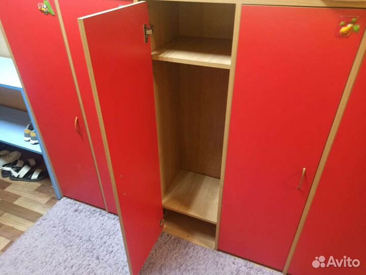 Кабинки для детского сада, за все 23 штуки