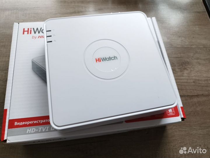 Видеорегистратор Hiwatch 104