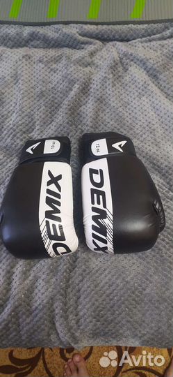 Боксерские перчатки 12 oz