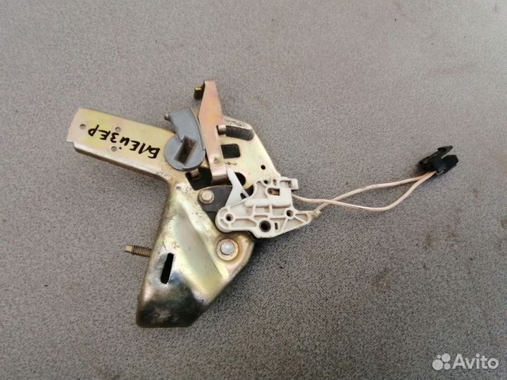 Механизм замка багажника для Chevrolet Blazer S15