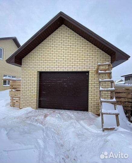 Гаражные секционные ворота