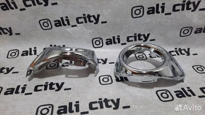 Оправа туманки форд 3 Sat