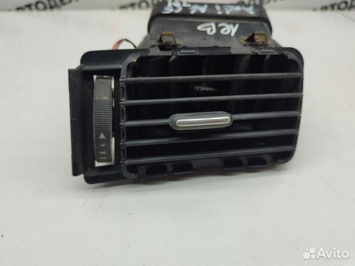 Воздуховод левый Audi A6 (C5) TDI 2001 г.в