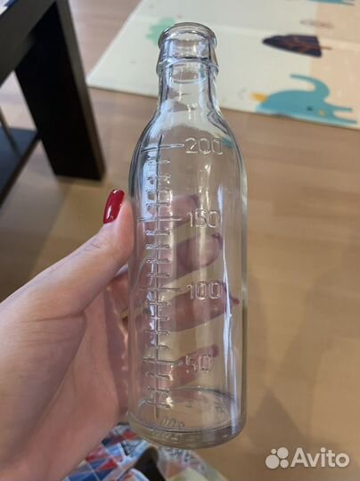 Стеклянная бутылочка для кормления с сосками