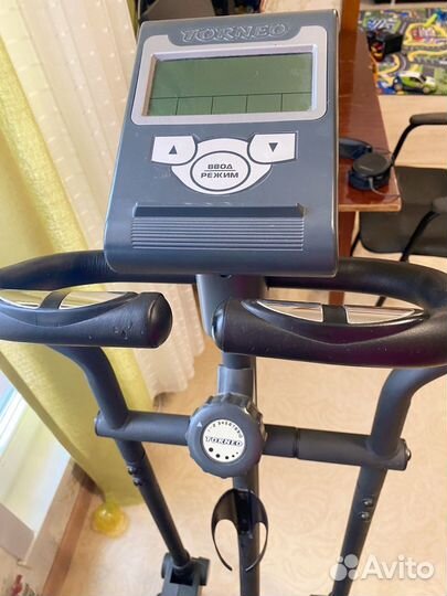 Эллиптический тренажер torneo