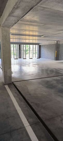 Машиноместо, 13 м²