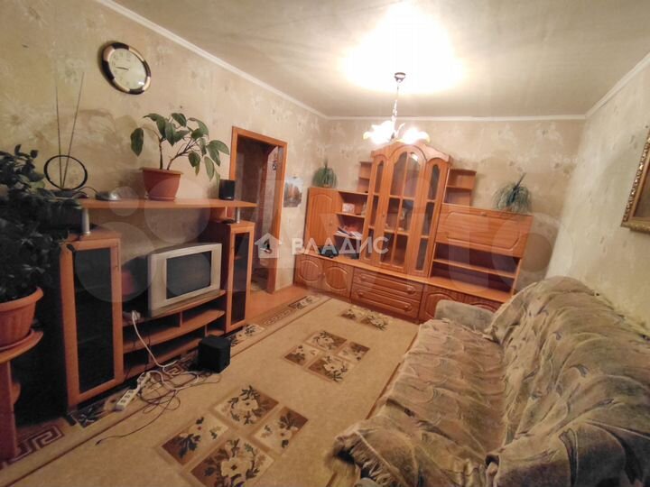 3-к. квартира, 55 м², 2/5 эт.