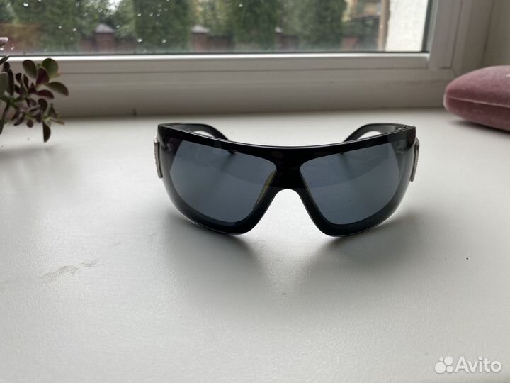 Солнцезащитные очки женские chanel