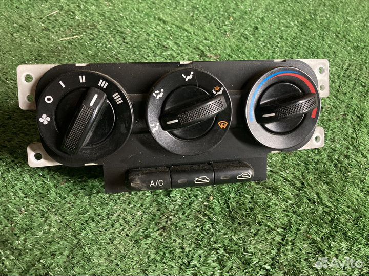 Блок управления печкой и кондиционером kia spectra