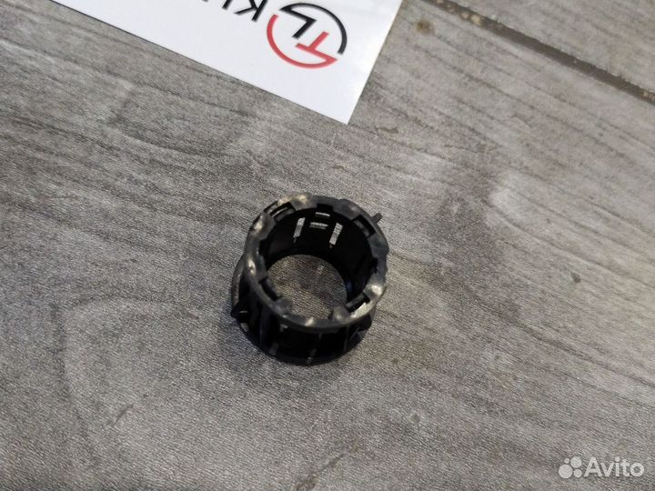 Кольцо парктроника рав4 - 40 2015-2019