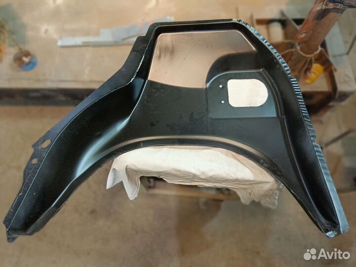 Арка наружная правая 2110-2112