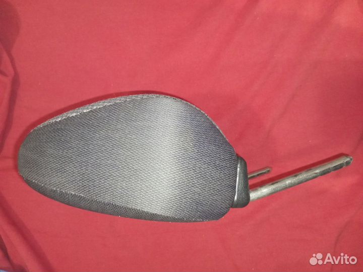 Подголовник