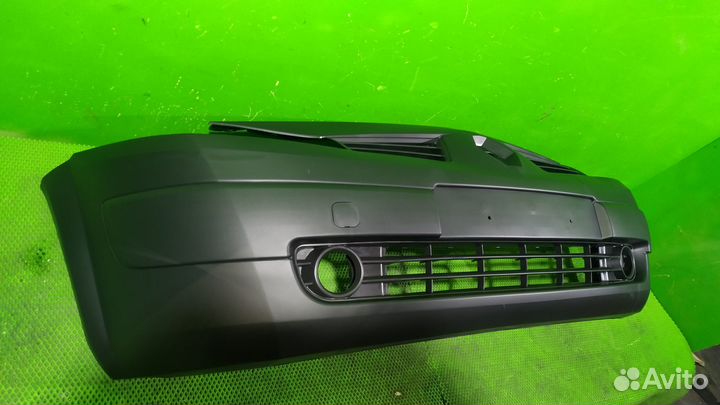 Бампер передний Renault Megane 2 2002-2005