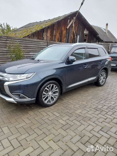 Mitsubishi Outlander 2.0 CVT, 2018, 197 000 км