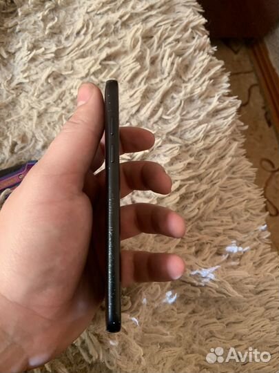 Samsung Galaxy A3 (2017) SM-A320F/DS, 2/16 ГБ