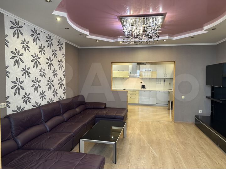 3-к. квартира, 107 м², 5/21 эт.