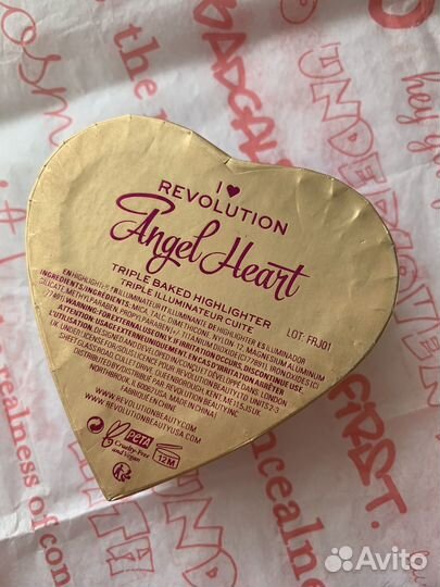 Хайлайтер/бронзер/тени I Heart Revolution