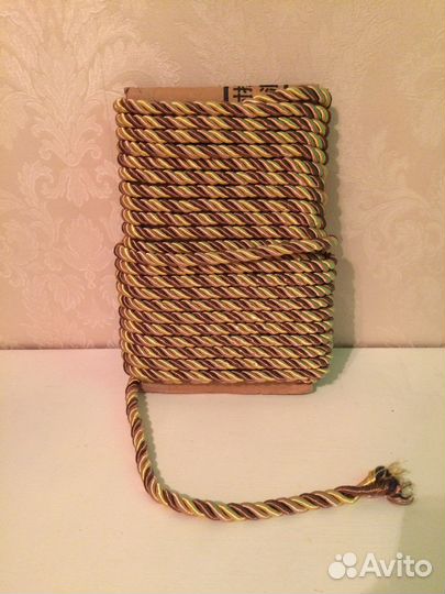 Декоративный шнур витой